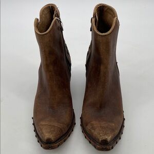 Ariat Fenix Western Flame Stitch Brown Leather Ankle Boots with X Toe. size 9B